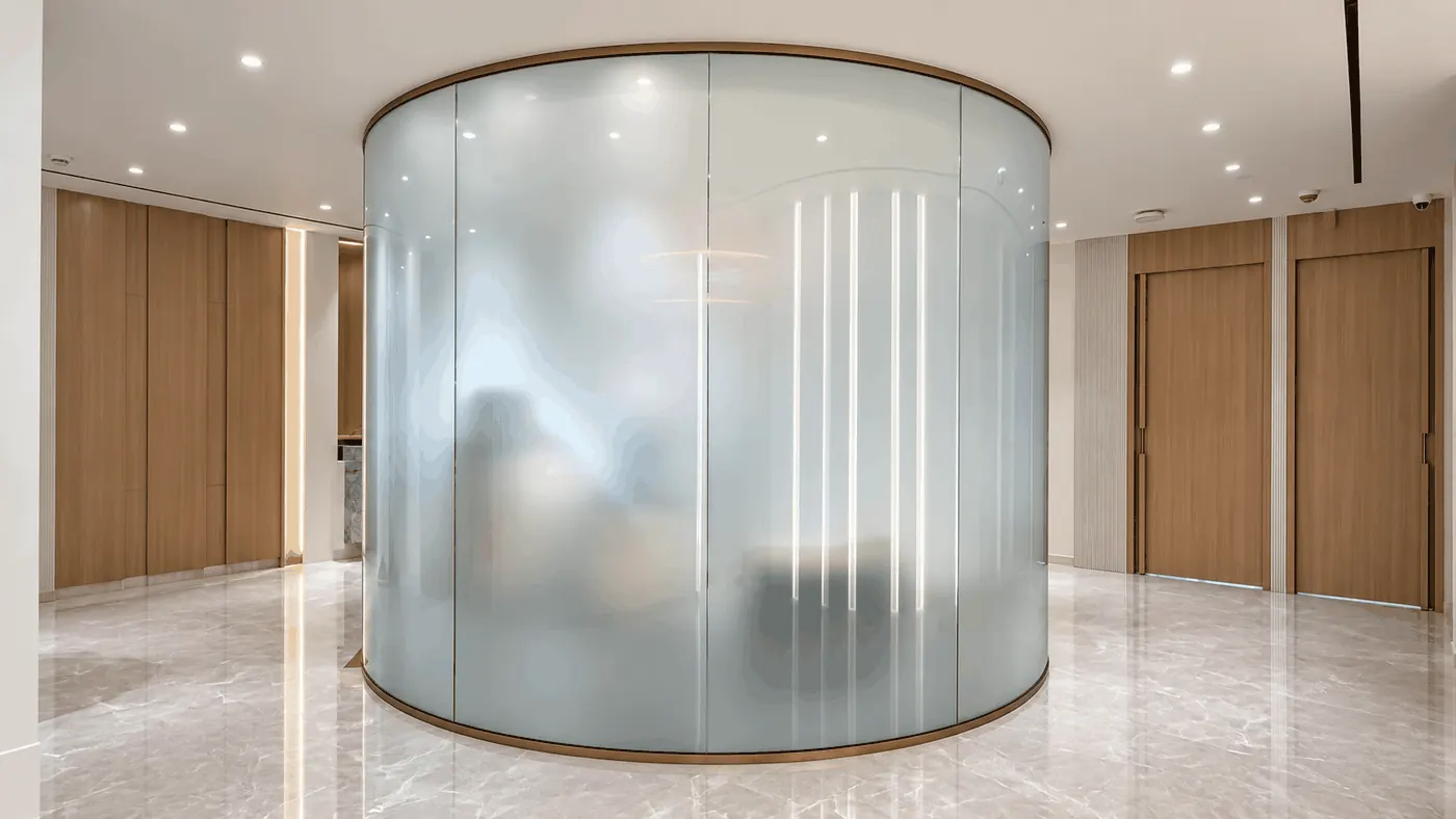Villa Entrance Pivot Doors